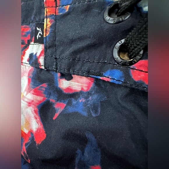 Rusty 16” Boardshorts Swim Trunks Mens Size 34 Multicolor - Picture 2 of 6